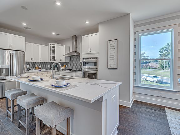 These photos are representative of this floor plan, but all options may not be available in every co