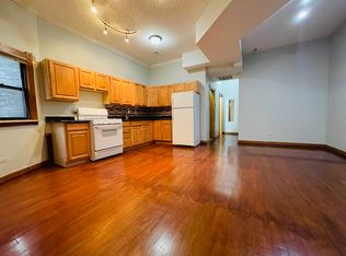 1752 W 35th St #2F, Chicago, IL 60609