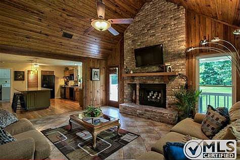 4th image of 1477 Manor House Dr