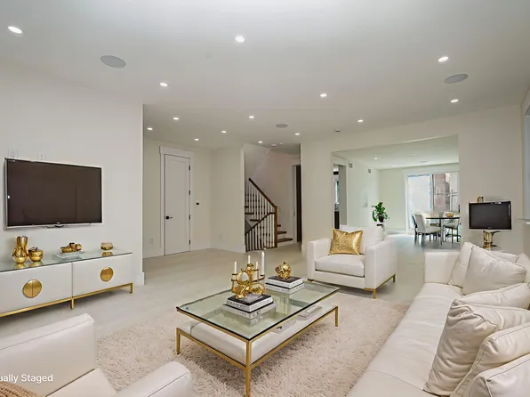 1753 East 21st Street image 5 of 49