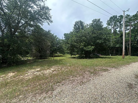 4th image of 301 Ozona Rd