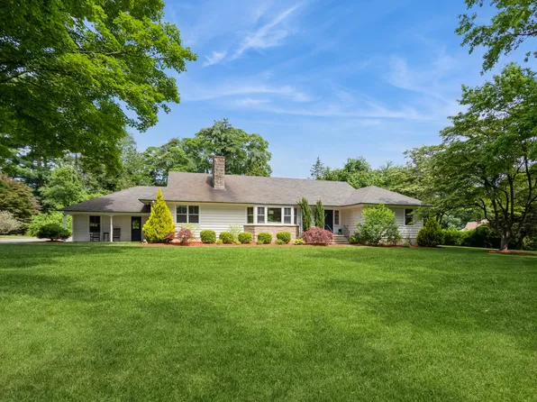 24 Pequot Drive, Norwalk, CT 06855