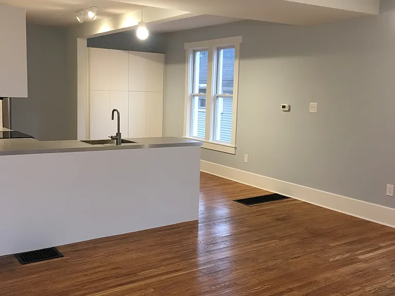 632 Prospect Ave SE #4 — Photo 8