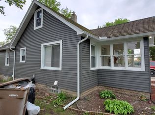 395 W Kennett Rd, Pontiac, MI 48340