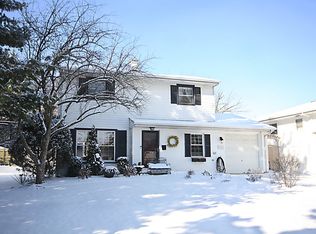 5542 Aubrey Ter, Downers Grove, IL 60516