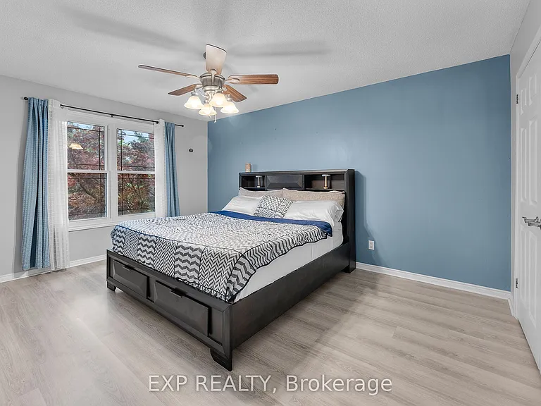 3 Briarsdale Cres — Photo 15