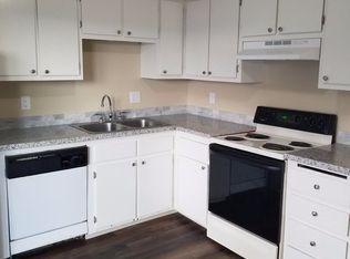 1235 SW Brockwood Ave APT 45, McMinnville, OR 97128