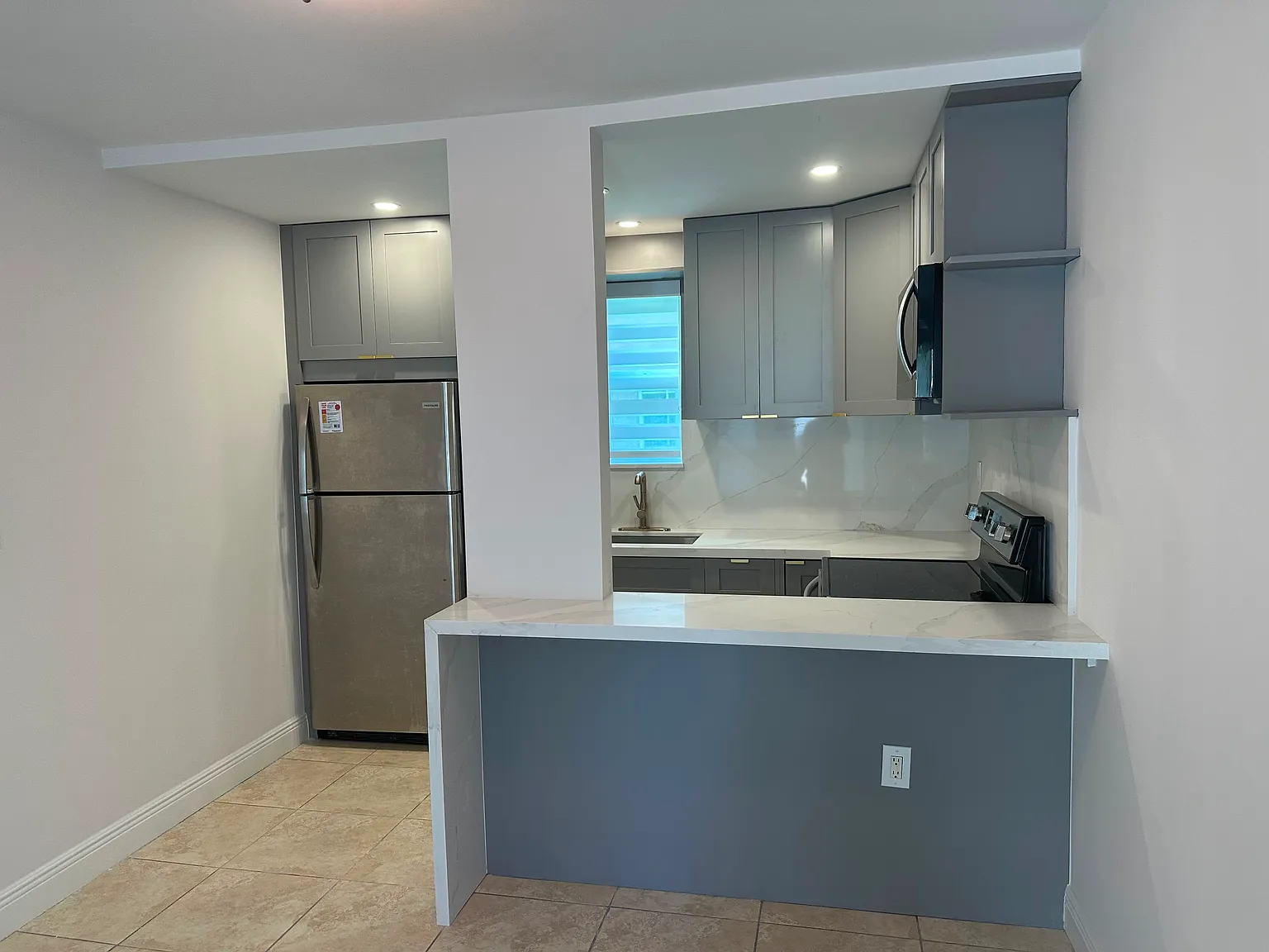 2 bed, $2,200 — Photo 2