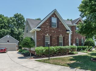 1580 Village Field Dr, Henrico, VA 23231