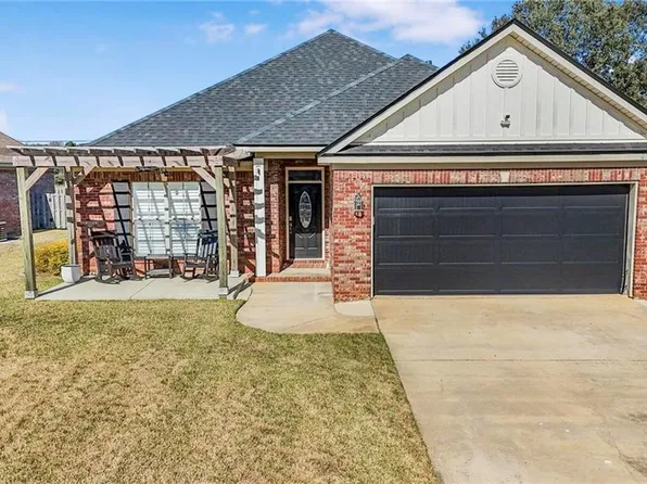 27365 Yorkshire Dr, Loxley, AL 36551