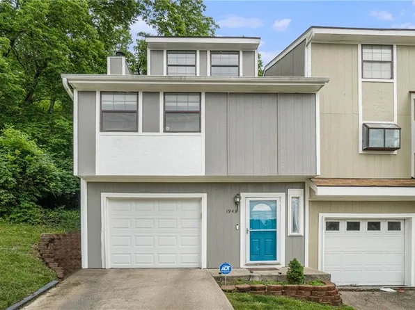 1949 Lawrence Ct, Kansas City, KS 66103