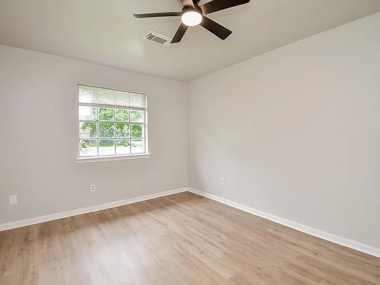 9903 Bromel Station St — Photo 15