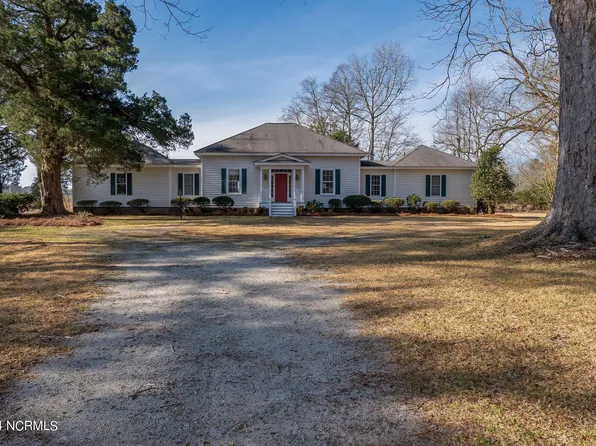 1015 Washington Post Road, New Bern, NC 28562