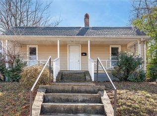 1206 E 21st St, Winston Salem, NC 27105