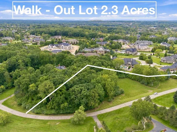 5150 Abbey Rd, Rochester, MI 48306