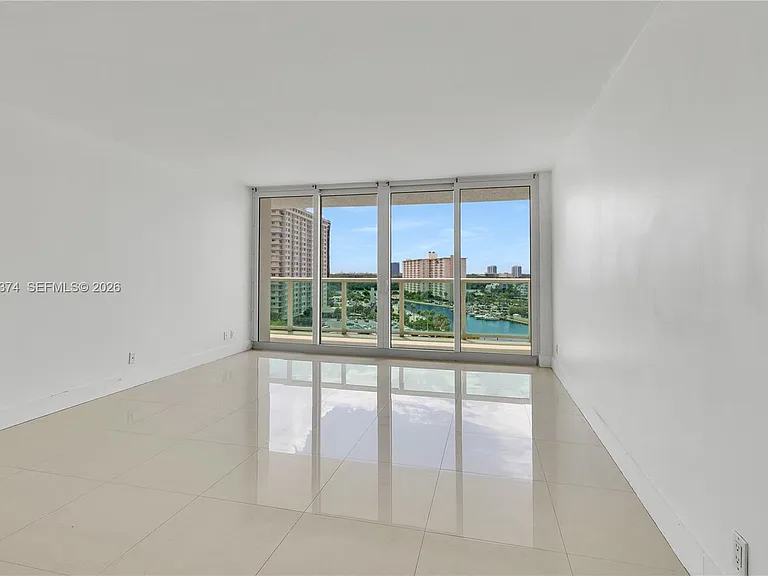 100 Bayview Dr #1002 — Photo 14