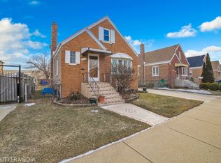 4117 W 70th St, Chicago, IL 60629