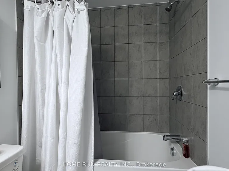 219 Billrian Cres — Photo 19