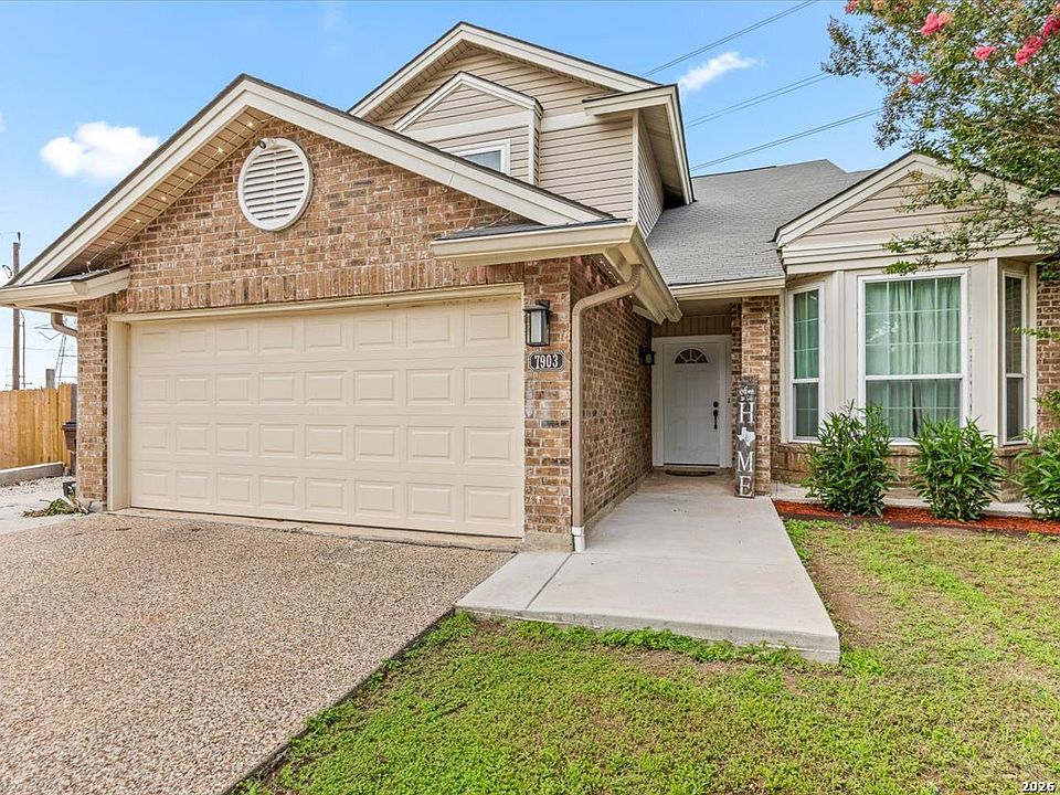 1st image of 7903 CORUM TRAIL DR
