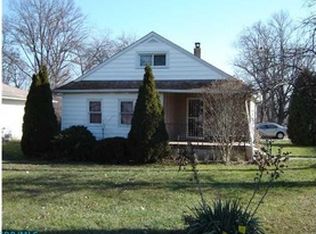 1642 Zettler Rd, Columbus, OH 43227