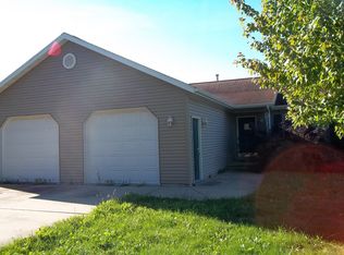 511 E Division St, Kewanee, IL 61443