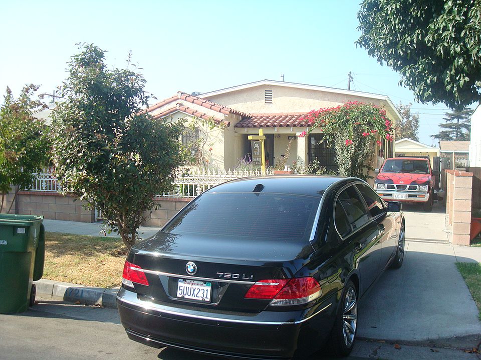2nd image of 1721 W 60th Pl