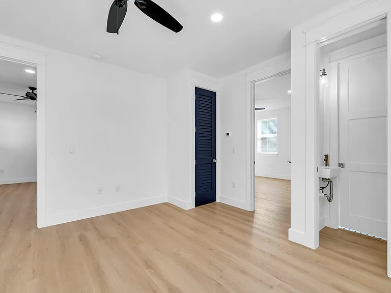 upstairs flex space