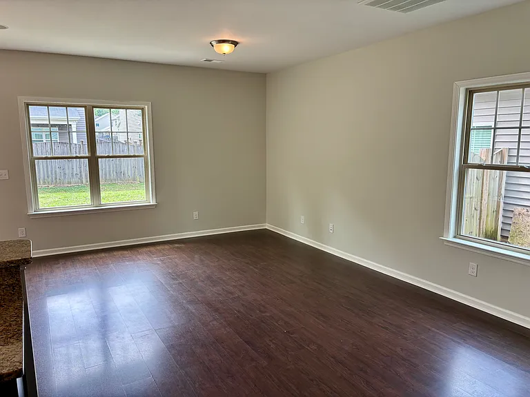 756 Helmsman Ln — Photo 12