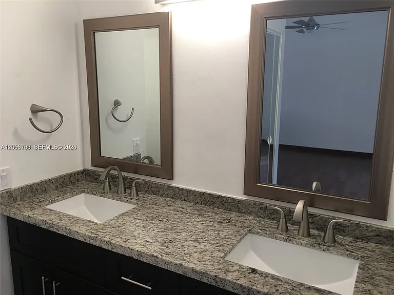 4157 SW 85th Ave #3 — Photo 9