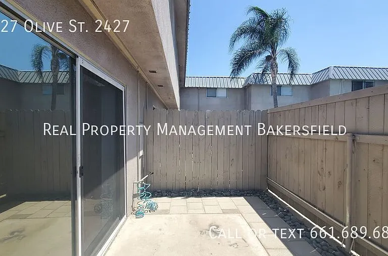 2427 Olive St #2427 — Photo 21