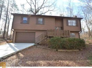 6051 Plumcrest Rd, Douglasville, GA 30135