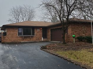 608 Southgate Rd, New Lenox, IL 60451