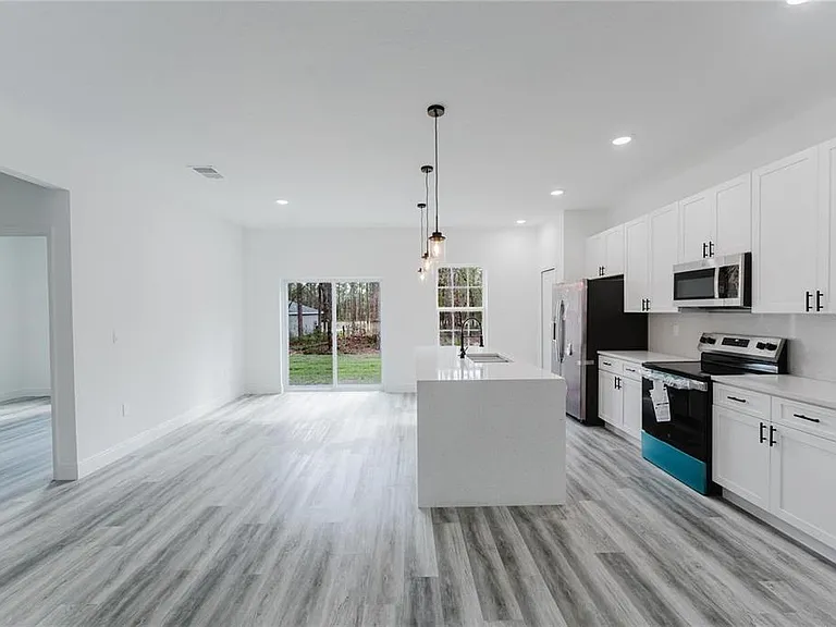 6732 SW 132nd St — Photo 8