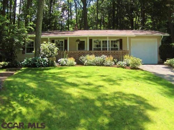 1994 Highland Dr