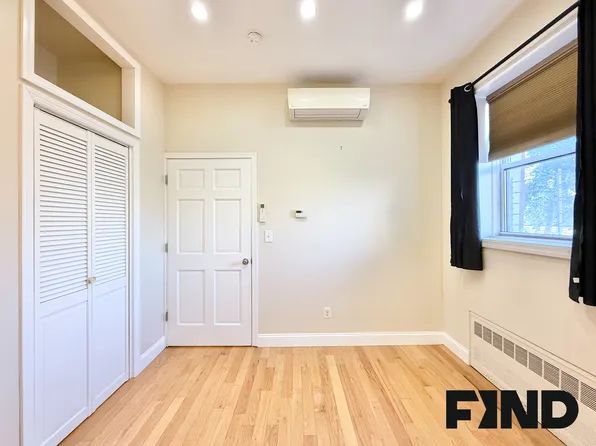 169 Sackett Street image 16 of 27