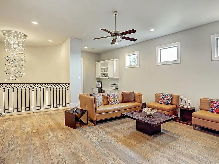 5655 Locke Ln — Photo 28