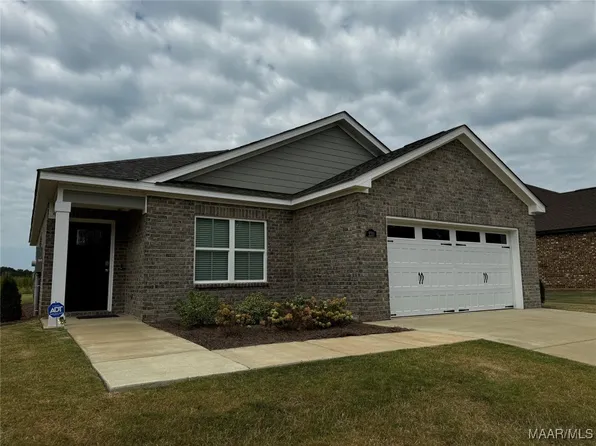 230 Pedric Dr, Wetumpka, AL 36093
