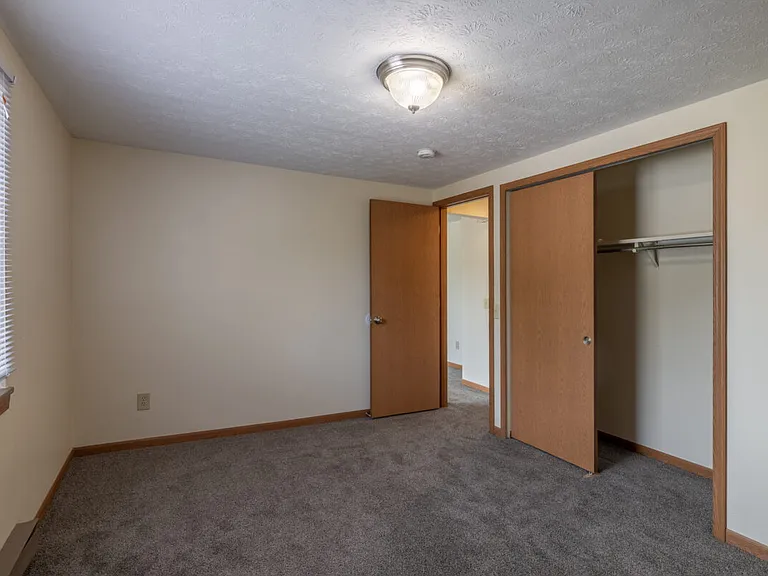 AIY Canton Apartments — Photo 15