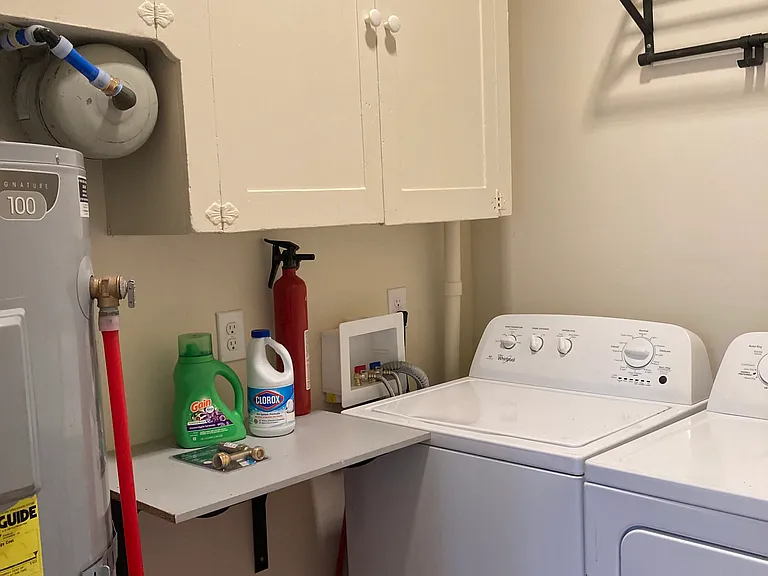 612 E Magnolia St #101 — Photo 10
