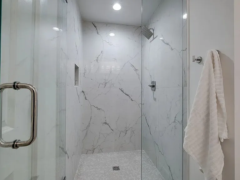 4119 Church St — Photo 14