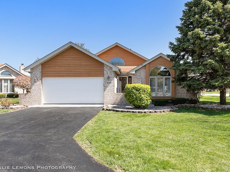 1st image of 18339 Pinewood Ln