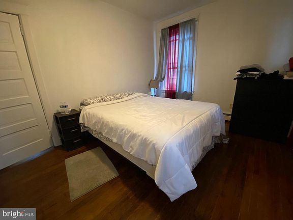 5th image of 53 Penn Blvd
