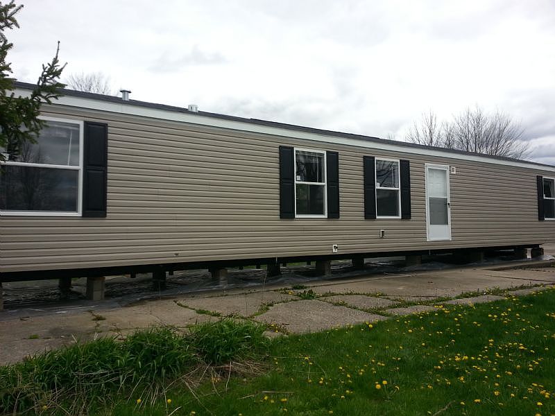 2nd image of 4539 McIntosh Ct NW