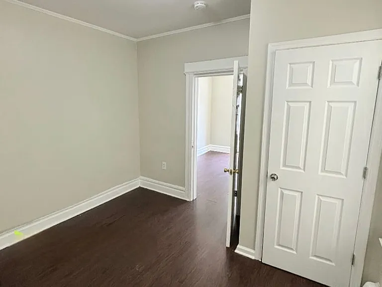 247 Amherst St #1L — Photo 6