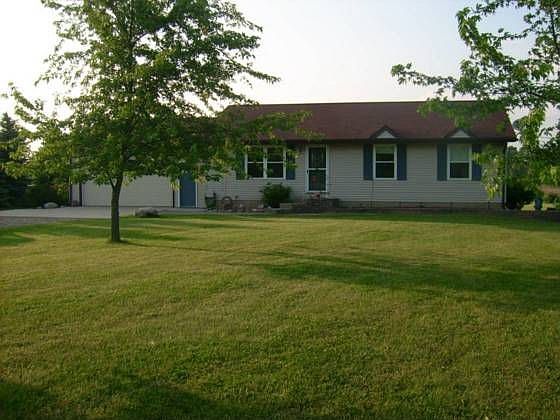 2nd image of 2337 Avery Rd