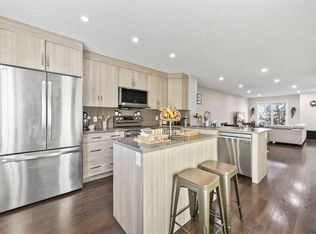 7451 N Falconridge Blvd NE #1616, Calgary, AB T3J 0Z8