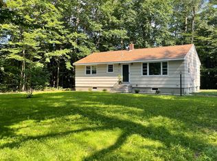 37 Skillin Rd, Cumberland, ME 04021