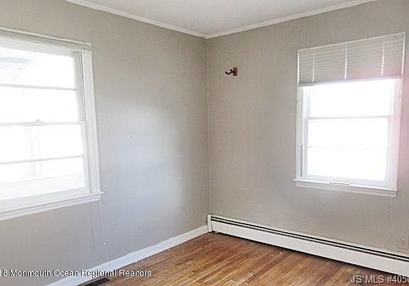4th image of 3106 Madison Ave
