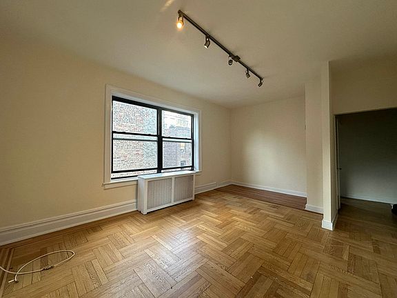 2nd image of 15 Sheridan Sq APT 6E