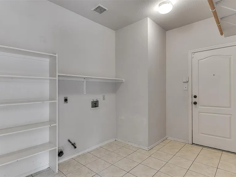 1204 Stepp Bnd — Photo 26